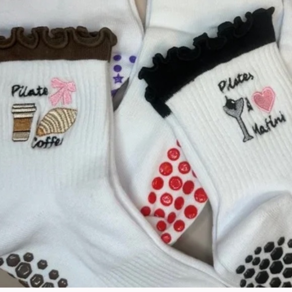 Coffee & Martinis pilate socks - Picture 1 of 1